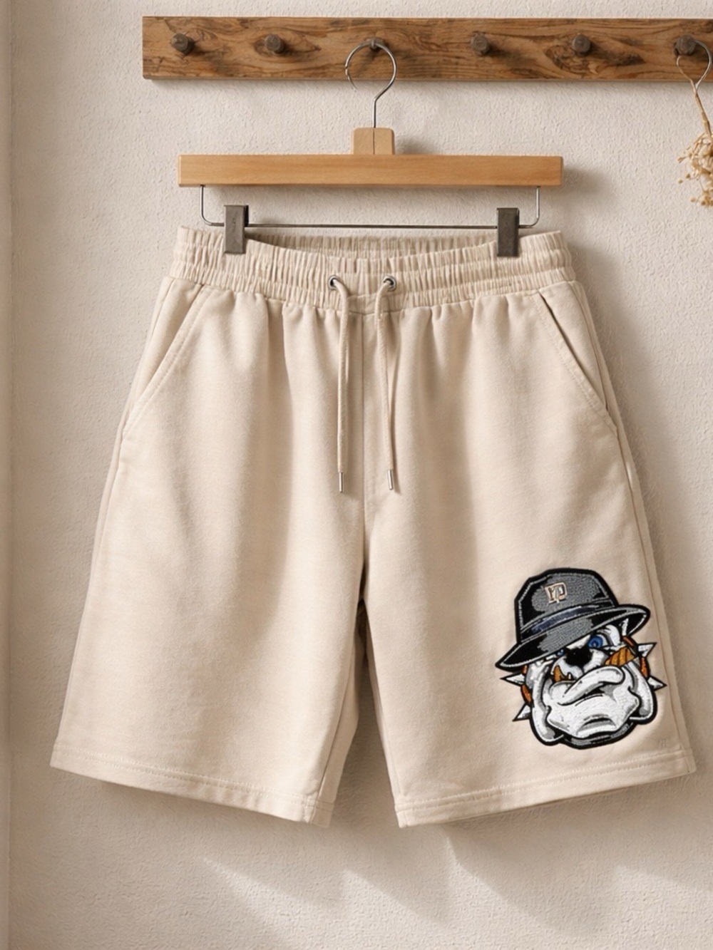 NWT LP Men's Cream Graphic Embroidered Bulldog Drawstring Shorts | Size XL